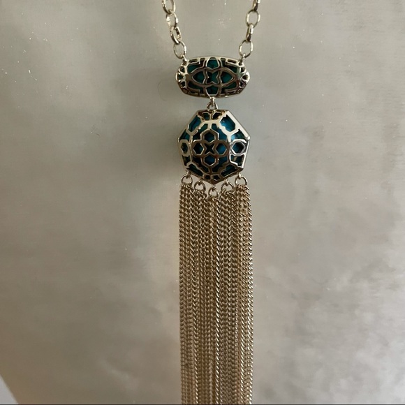 Kendra Scott Pendant Necklace Turquoise Magnesite - Picture 9 of 9
